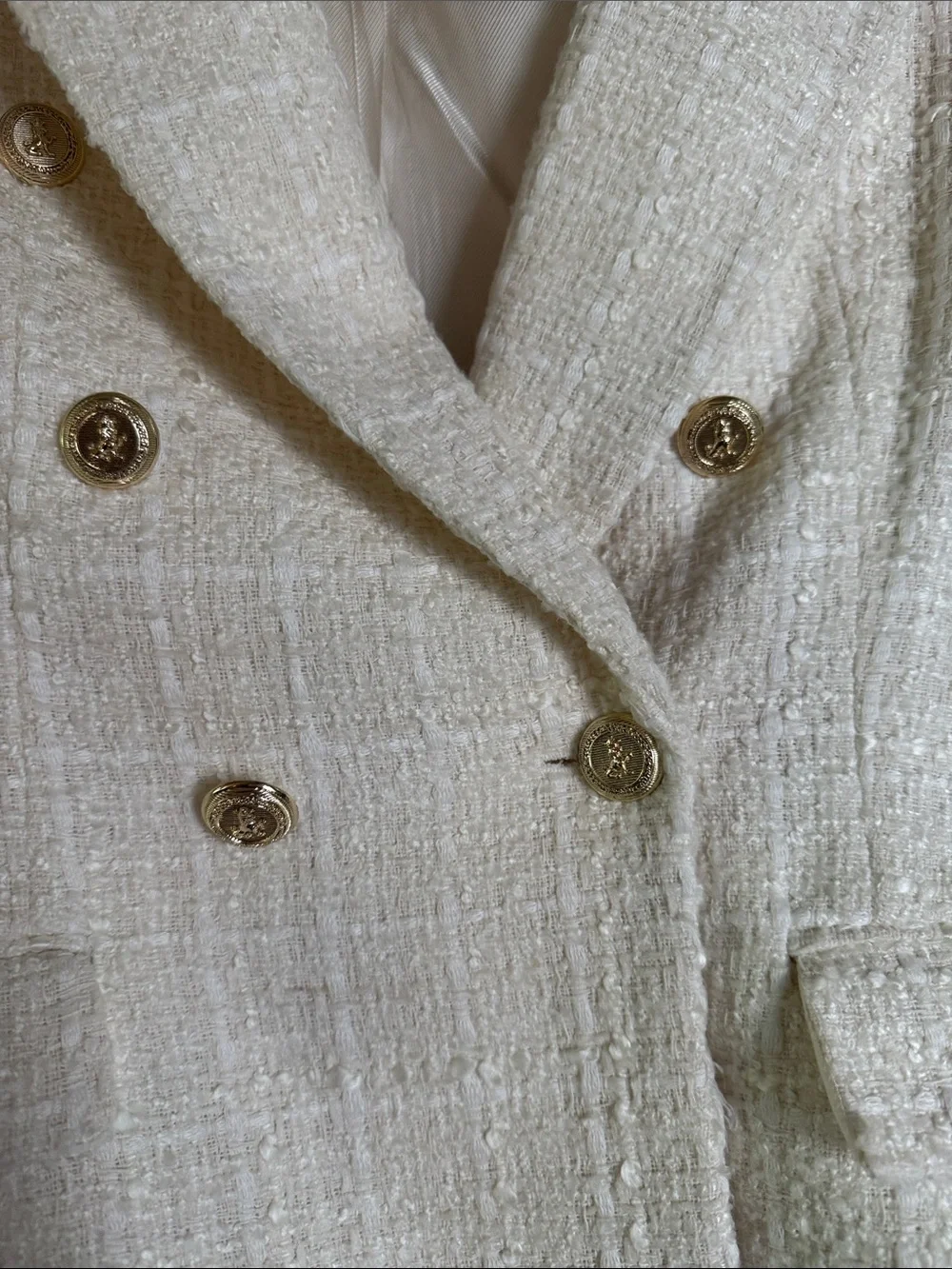 Zara Cream Bouclé Double-Breasted Blazer with Gold Buttons - Picture 2 of 5
